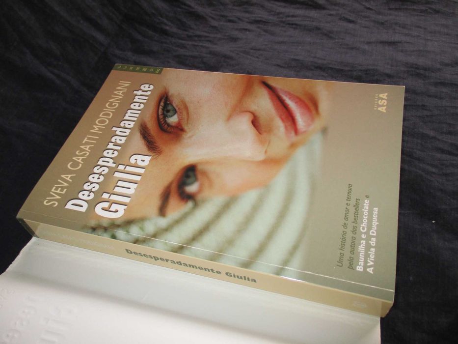 Livro Desesperadamente Giulia Sveva Casati Modignani