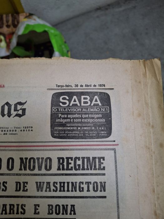Jornais altura 25 abril de 1974