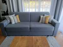 Rozkładana szara sofa SOLA z funkcją spania, stan bdb+, Agata Meble.