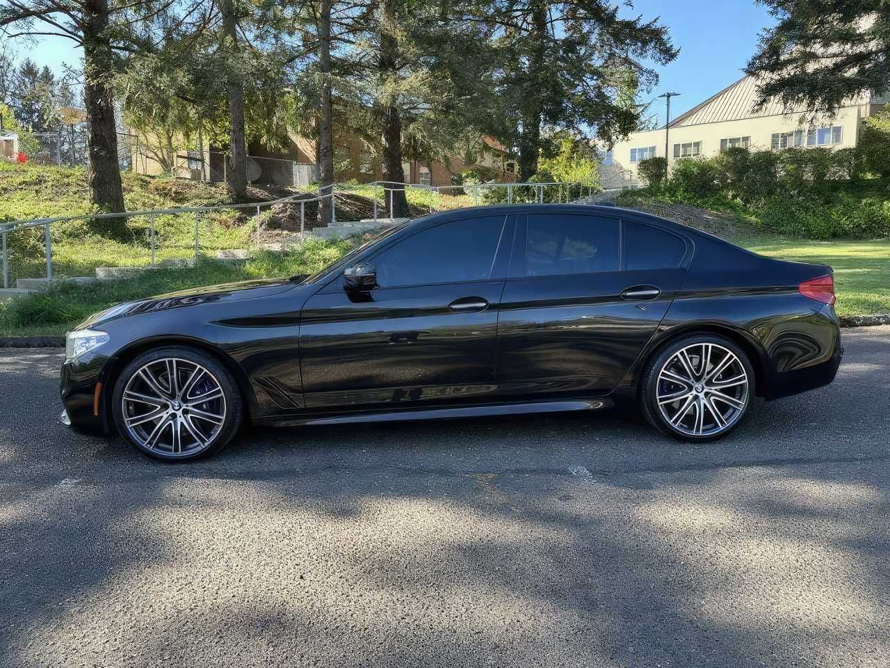 2018 BMW 5 Series 540i