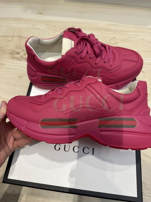 Кросівки, Gucci