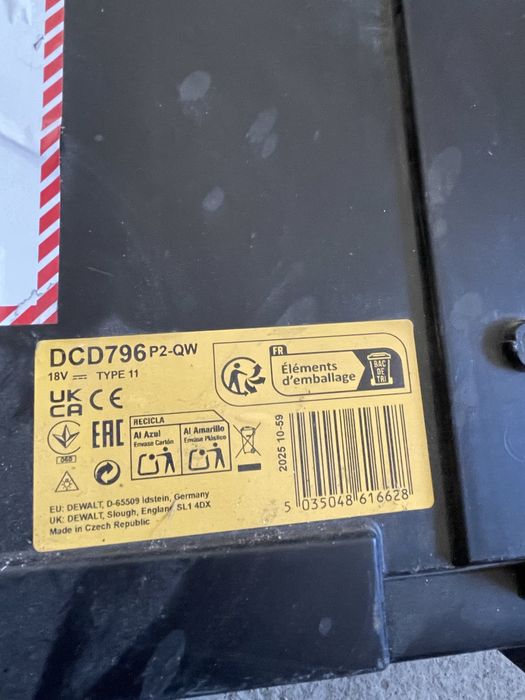 Sprzedam skrzynke po wiertarce dewalt