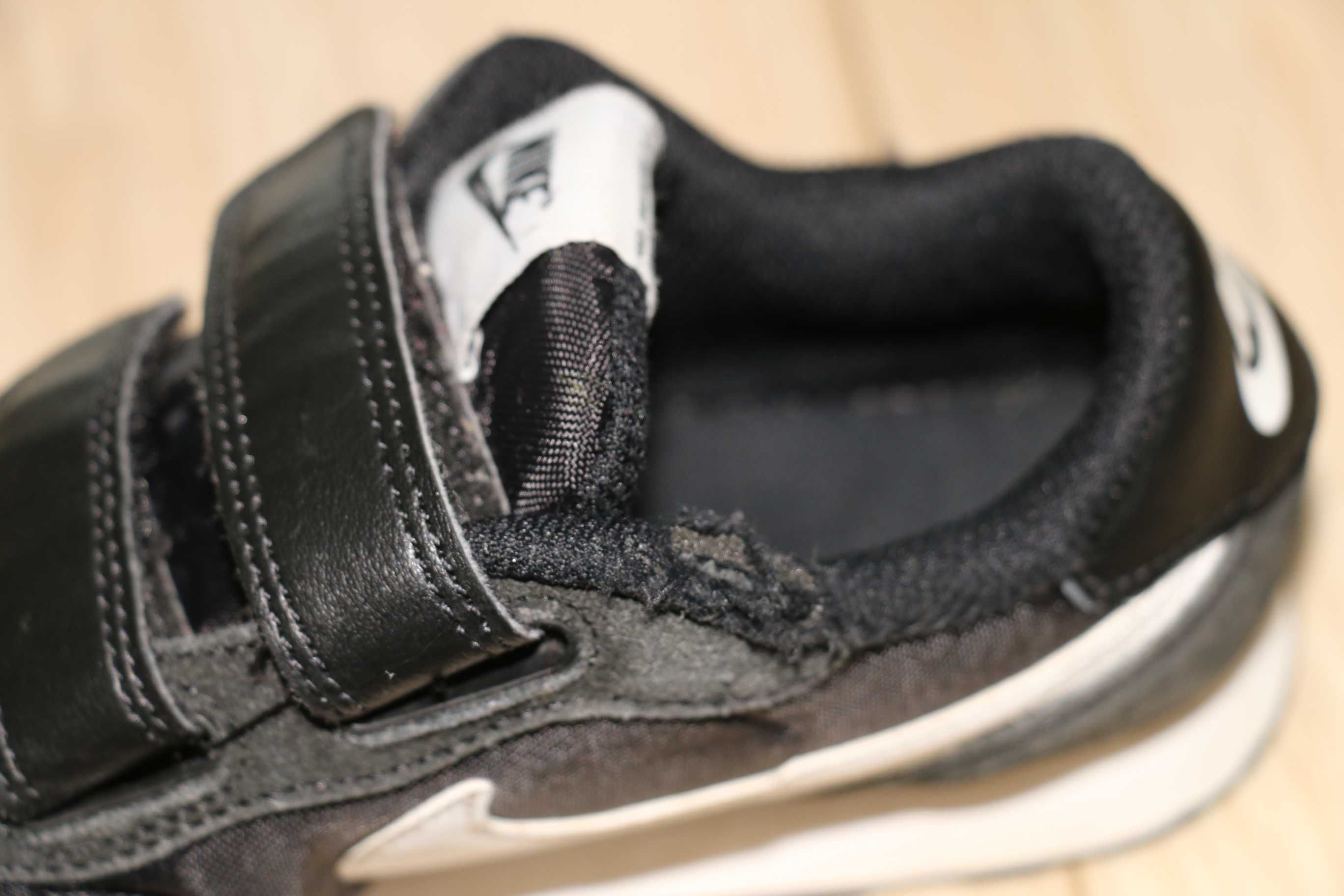 Buty dziecięce nike czarne rozmiar 31