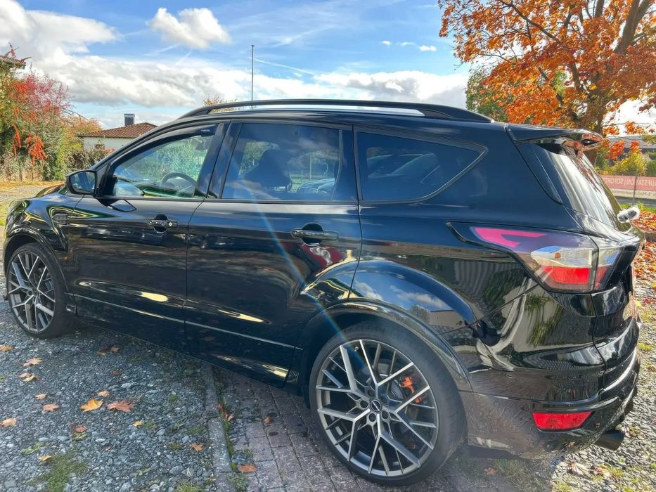 Ford Kuga ST-Line      2017