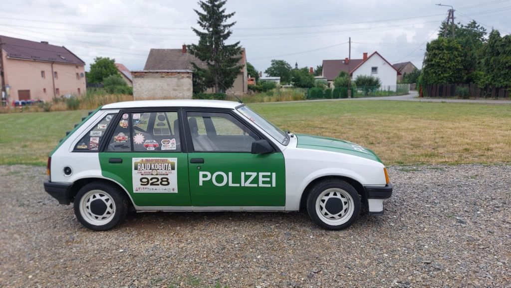 Opel Corsa A Polizei