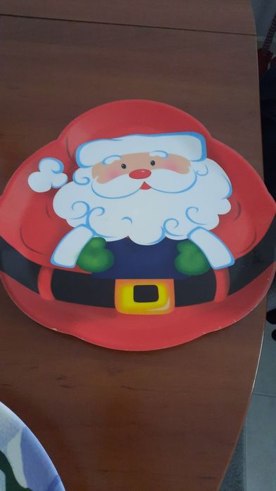 Taças grandes de Natal mais boneco de Neve 4€ cada artigo