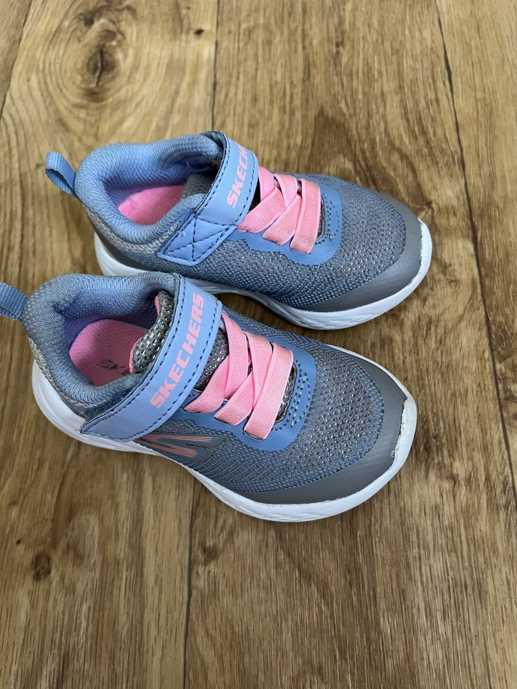 Кросівки Sketchers Adidas Next  21 розмір 13,5 устілка