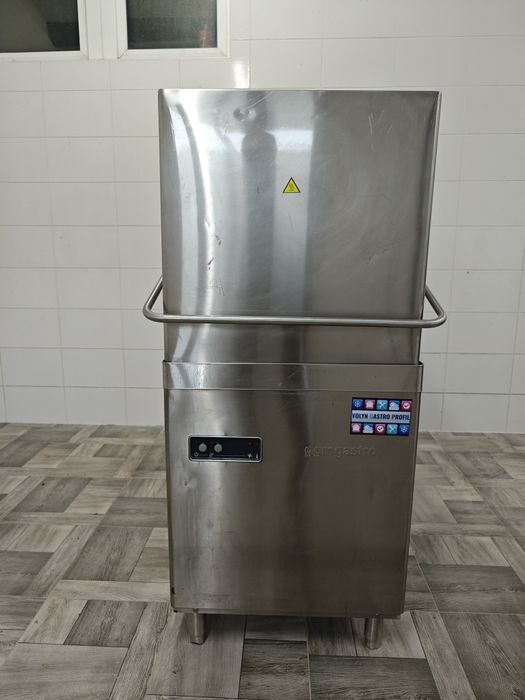 Посудомийна машина купольна професійна Ggmgastro Німеччина