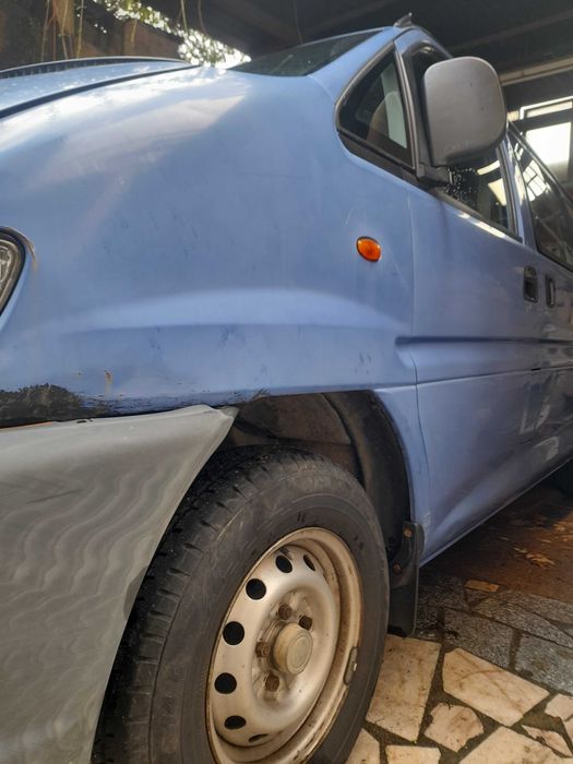 Mitsubishi L400 2.5TD