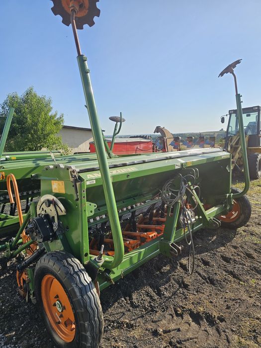 Siewnik zbożowy Amazone D9-30 Talerzowy
