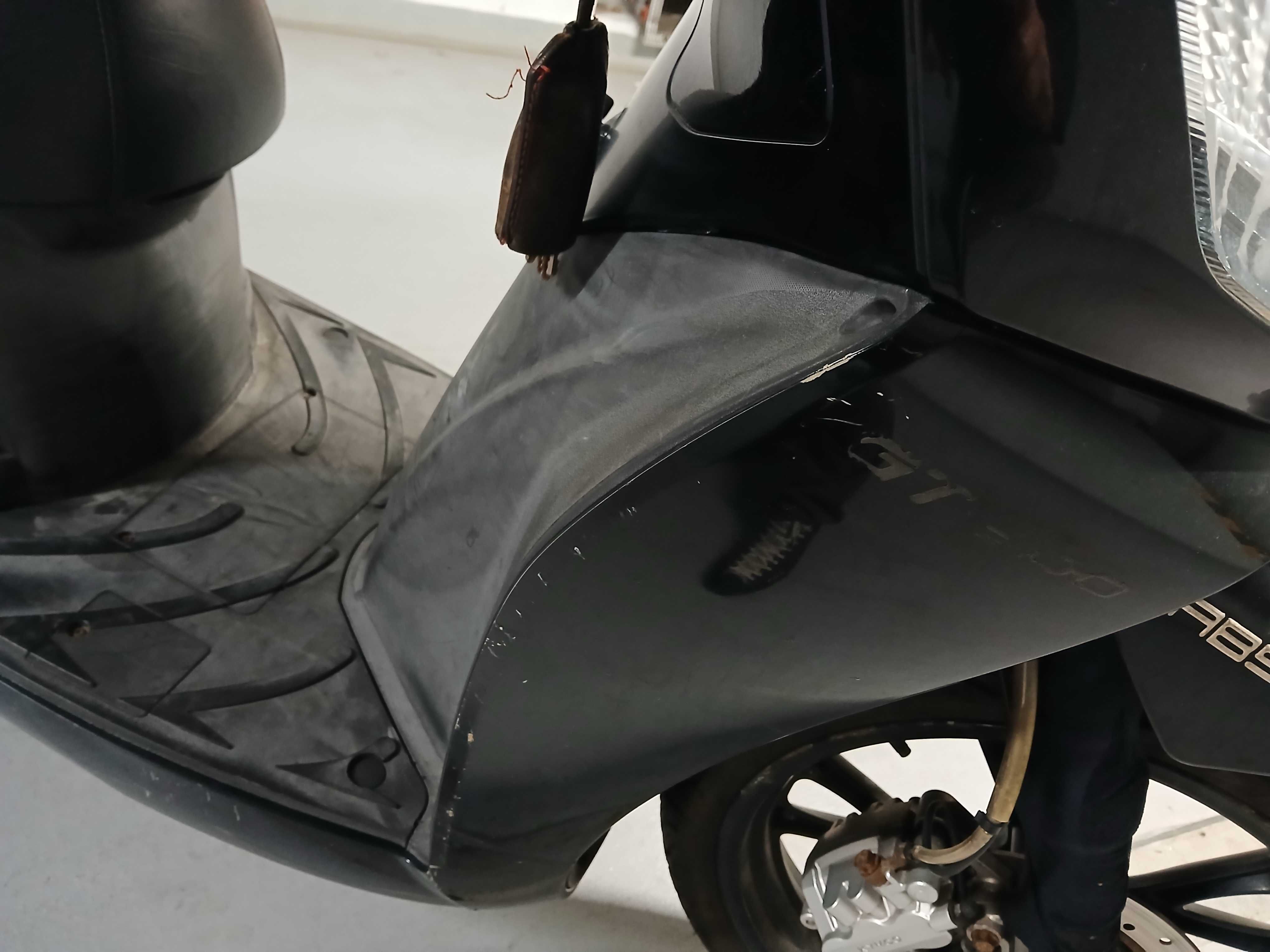 Skuter Kymco People 300Gti  pierwsza rej. 2016