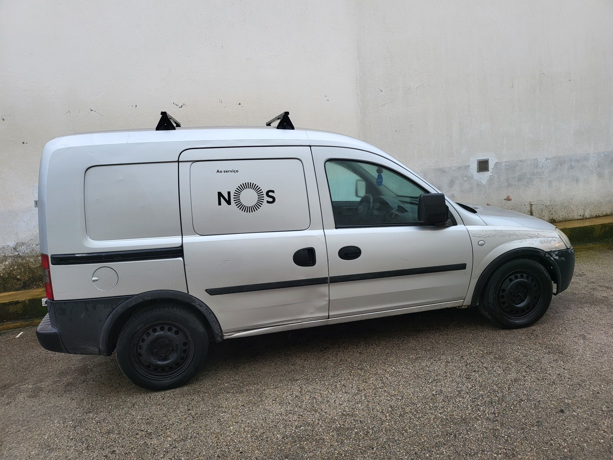 Opel Combo 1.7 CDTI 2006 – Viatura de Trabalho Fiável e Económica