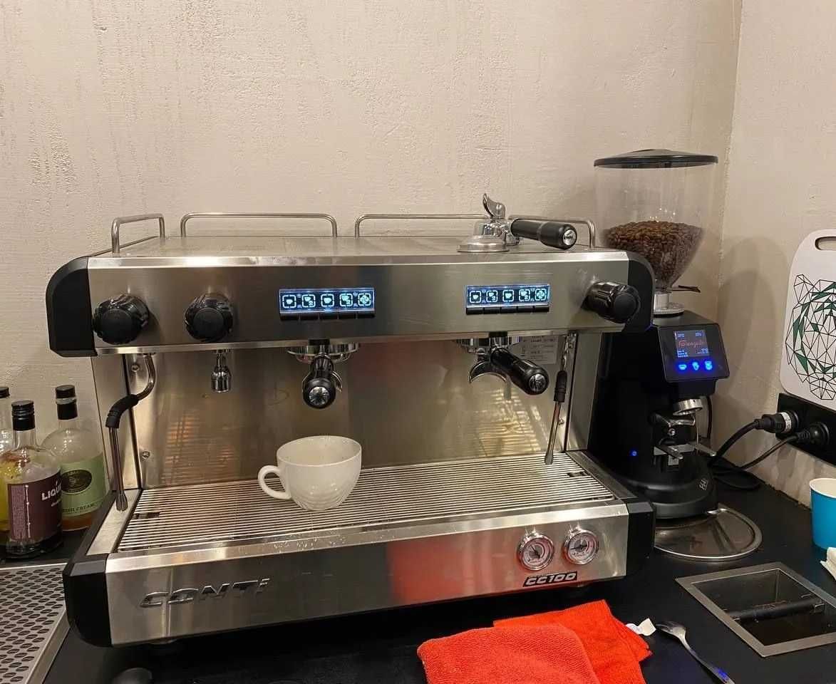 Оренда кавоварки Nuova Simonelli Рожкова Професійна Автомат Продаж