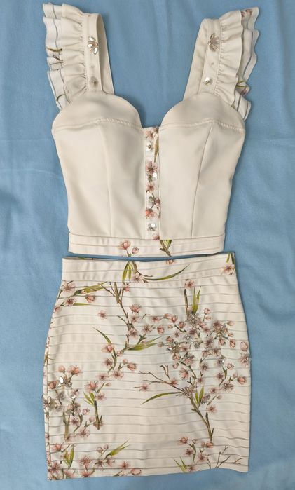 Костюм топ и юбка