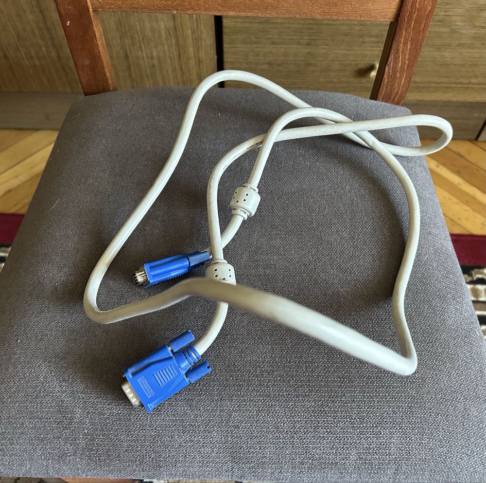 Monitor klawiatura sprzedam