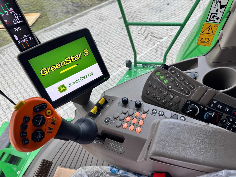 Зернозбиральний комбайн John Deere T670i 2022, 486/302 мот/год БЕЗ ЖАТ