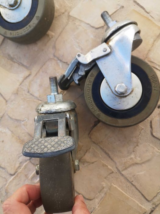 Conjunto de 4 rodízios industriais, Mecanarte, 180 mm, 100x32