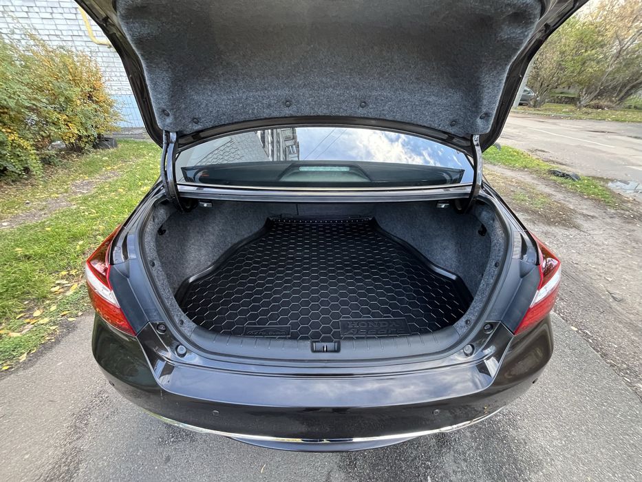 Honda Accord 2015 Automat