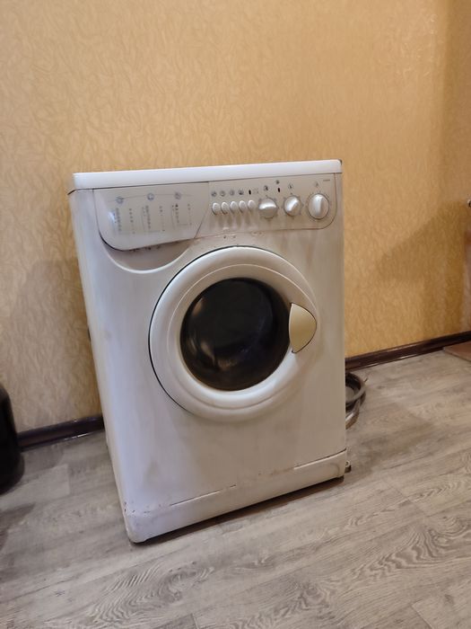 Продам пральну машину