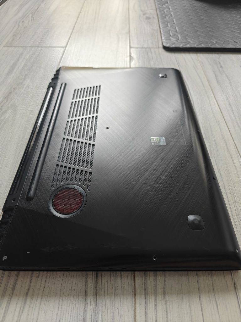 Lenovo y50-70 i7/16 GB/1TB SSD