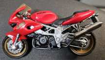 Miniatura moto Suzuki TL1000