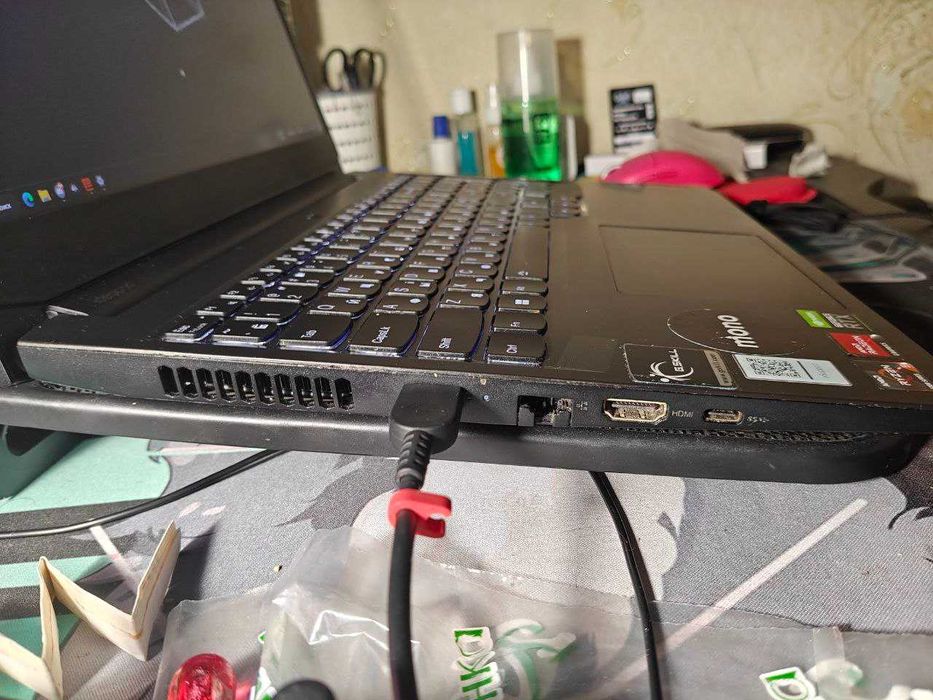 Lenovo IdeaPad Gaming 3 || Ryzen 5 5600H/3050TI/RAM 16 Gb/250Gb+1Tb ||