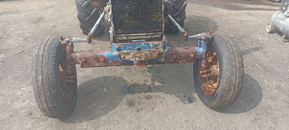 Części Ursus C-330 iC 328 silnik skrzynia kolumna most podnośnik przód