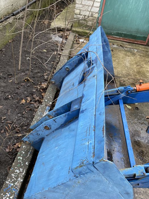 Продам кун, фронатальний навантажувач,