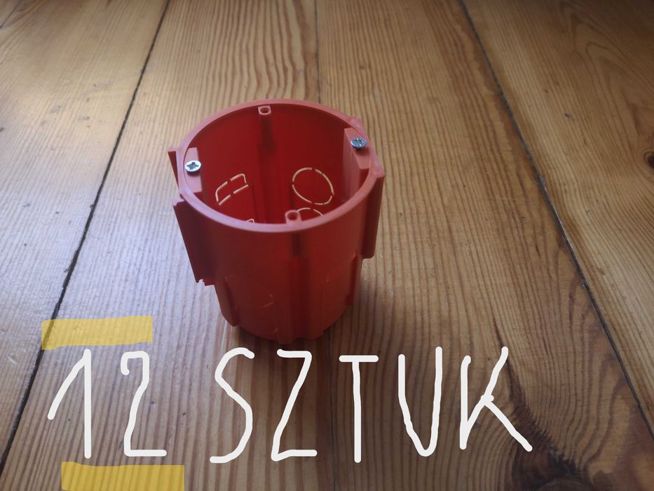 12 SZTUK Puszka podtynkowa łączeniowa głęboka z wkrętami fi68 A.0080