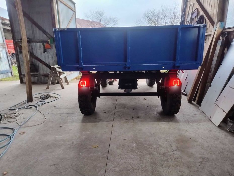 Причіп (прицеп) тракторний 2птс-4