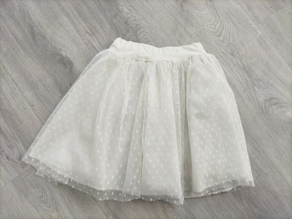 Biała tiulowa spódnica 104 cm