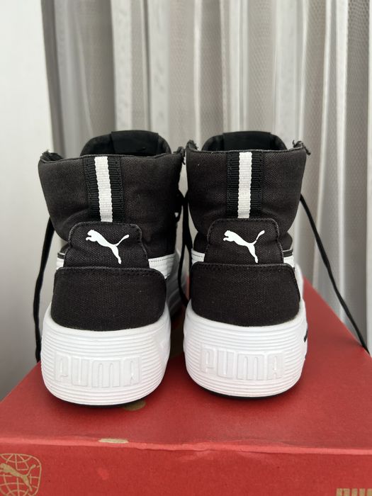 Кеды/кроссовки/ Puma для девочки 36 р