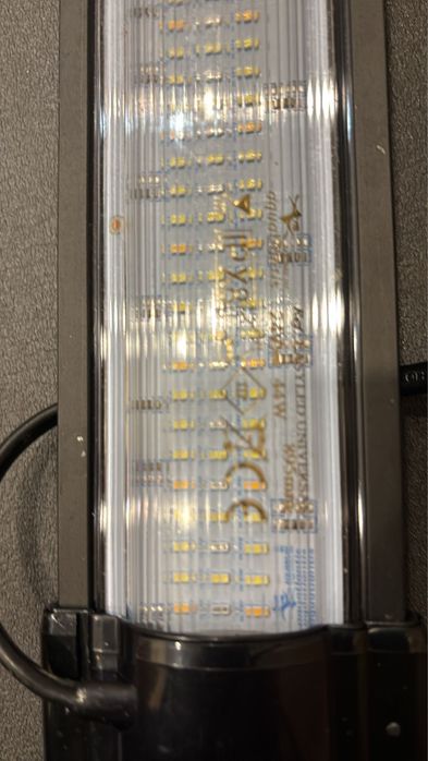 Calha de iluminacao aquario