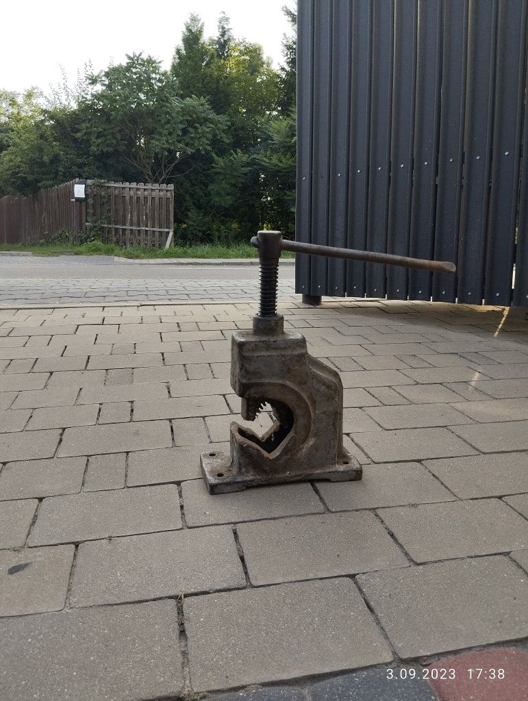 Imadło Hydrauliczne