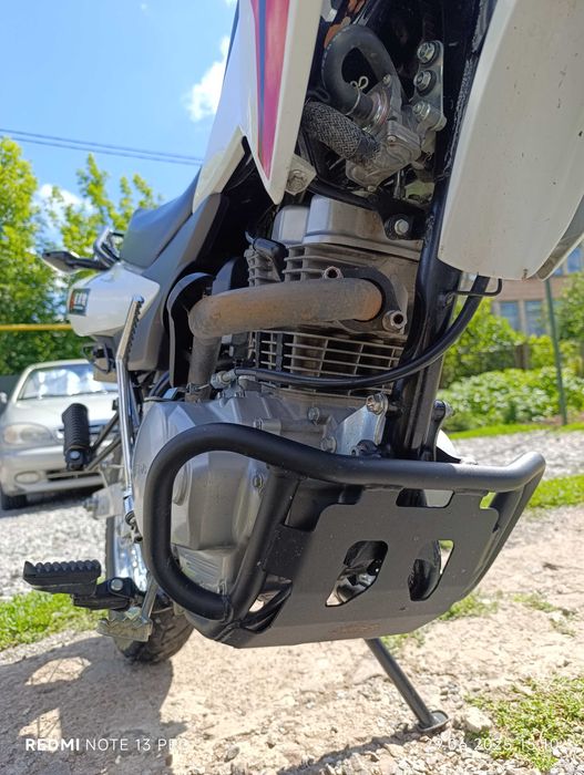 Мотоцикл Honda XR150l