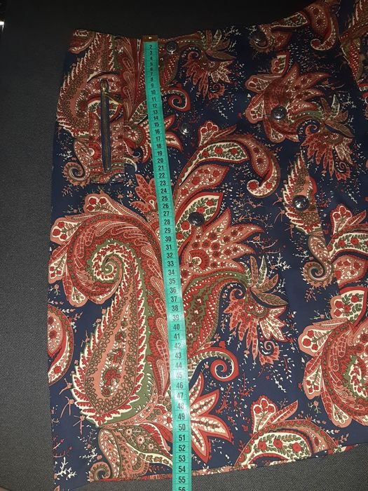 Віддам безкоштовно спідниця. Юбка блузка