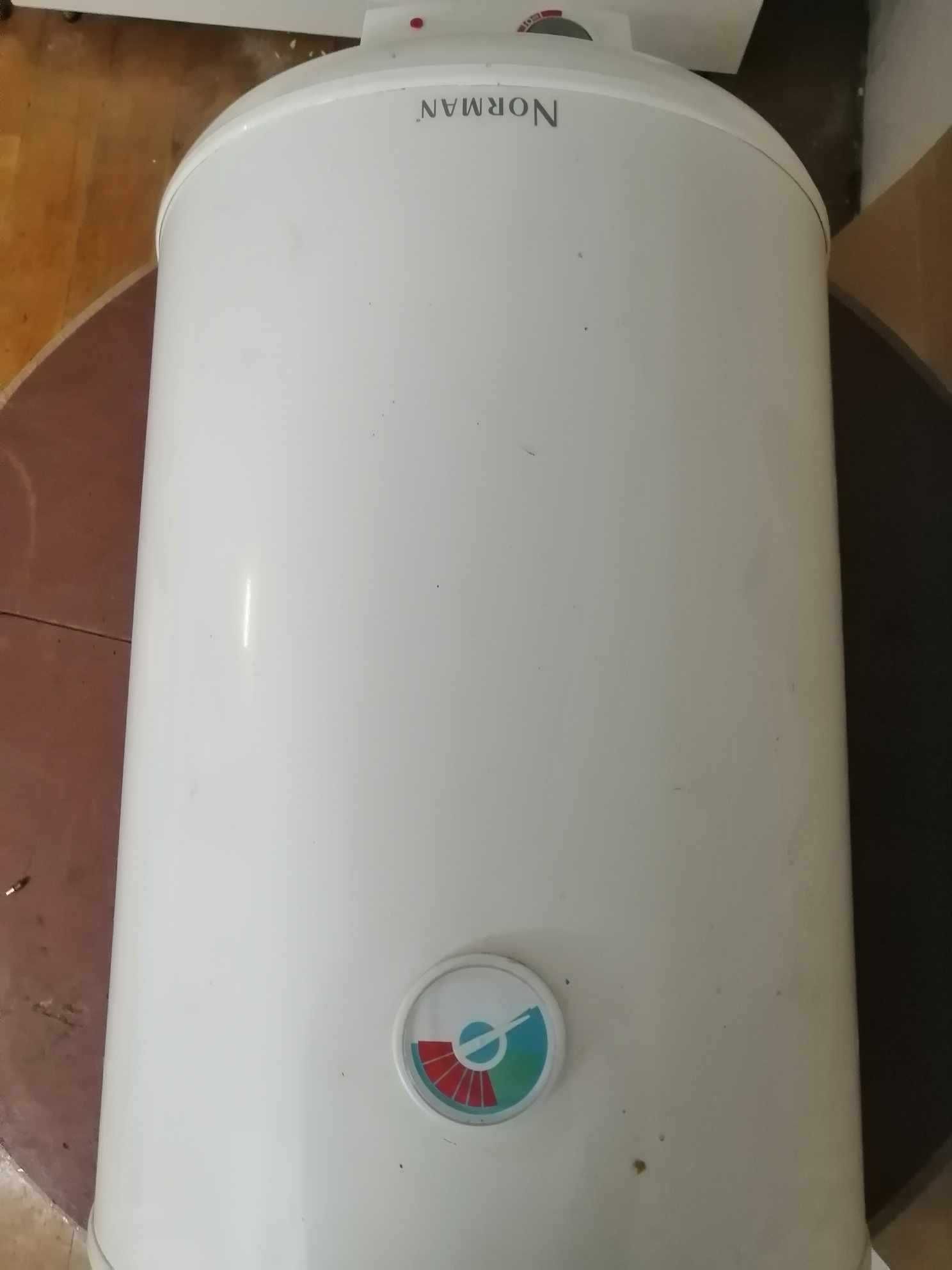 Bojler elektryczny, 60 l, mało używany