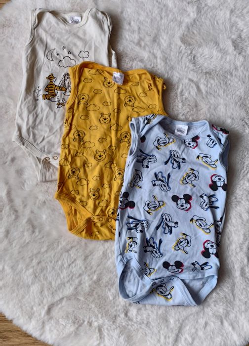 Zestaw trojpak body niemowlęce Disney idealne pod bluzki rozmiar 86 92