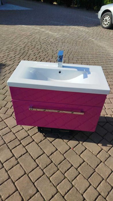 Szafka z umywalką
