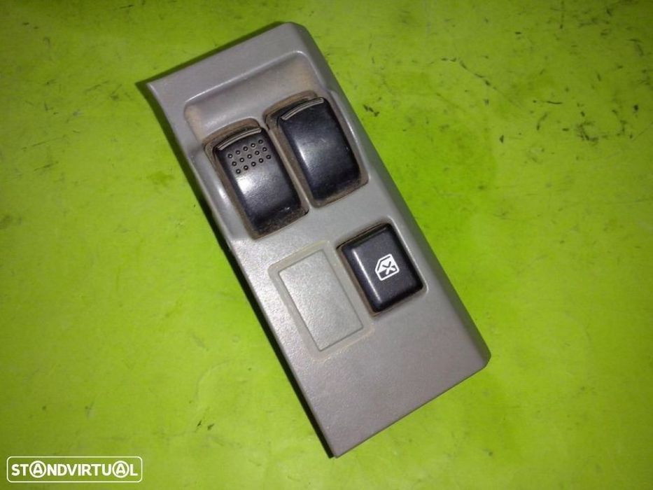 Botões vidros Mitsubishi Canter 24v Usado