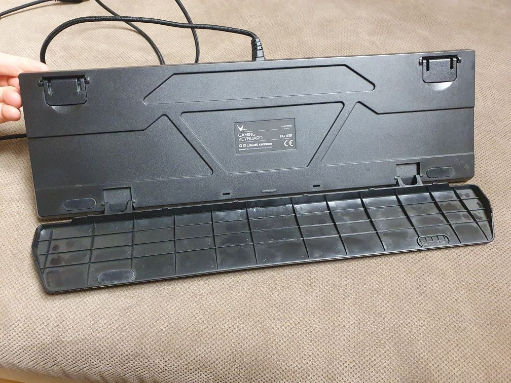 Klawiatura Mechaniczna VARR VMK3BK11 podświetlenie RGB USB