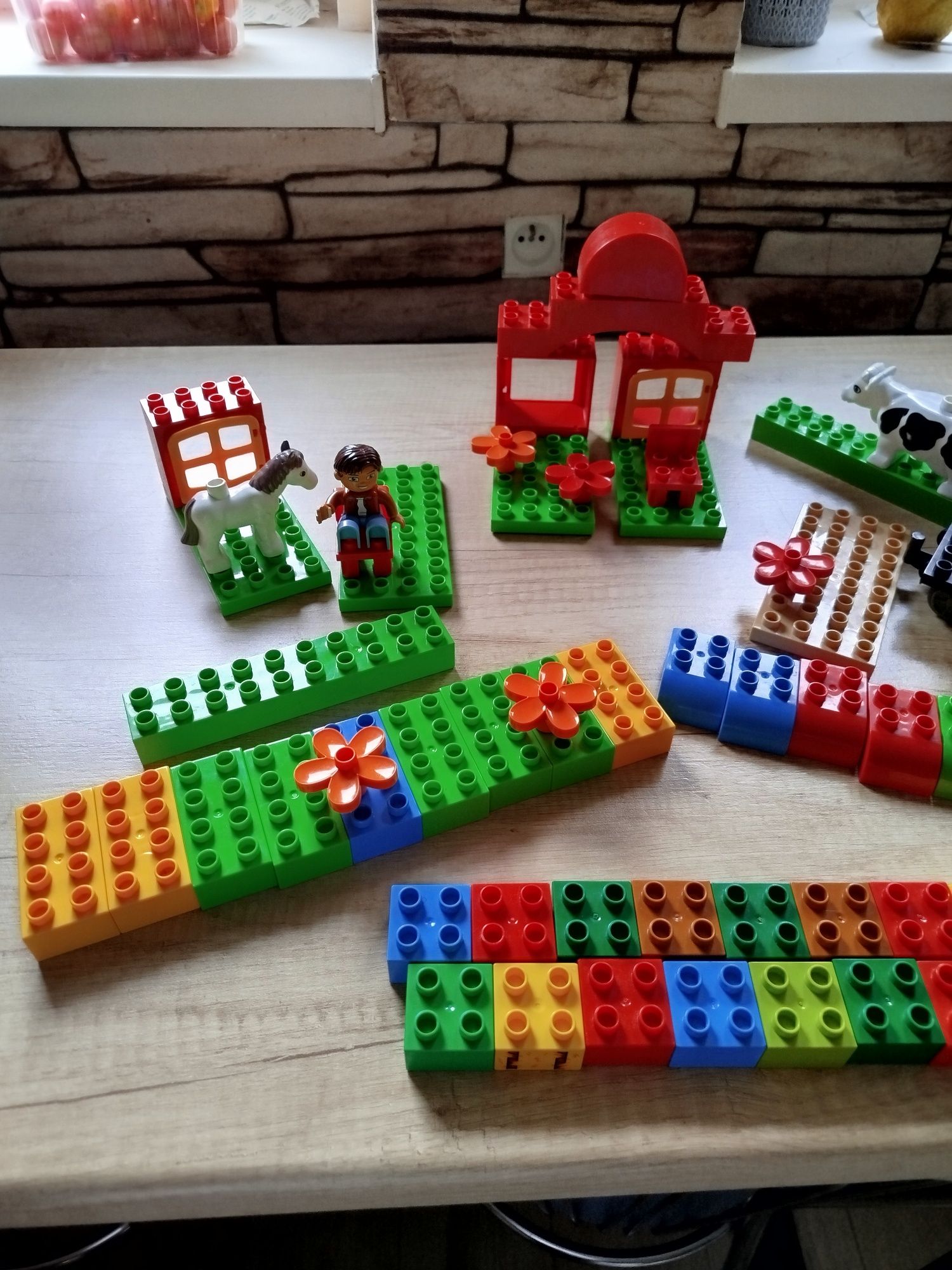 Lego Duplo Farma + gratis  świecąca piłka Mcqueen