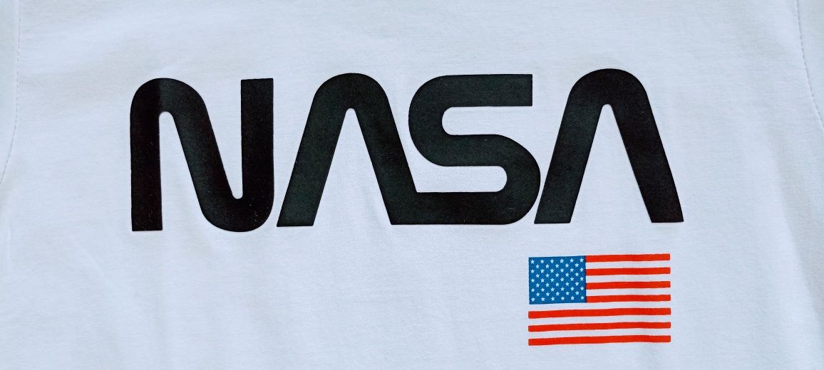 Koszulka t-shirt NASA rozmiar 134cm