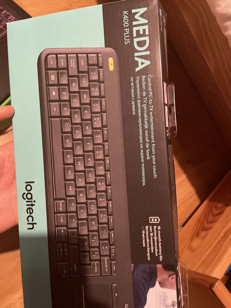 Klawiatura logitech k 400plus bezprzewodowa