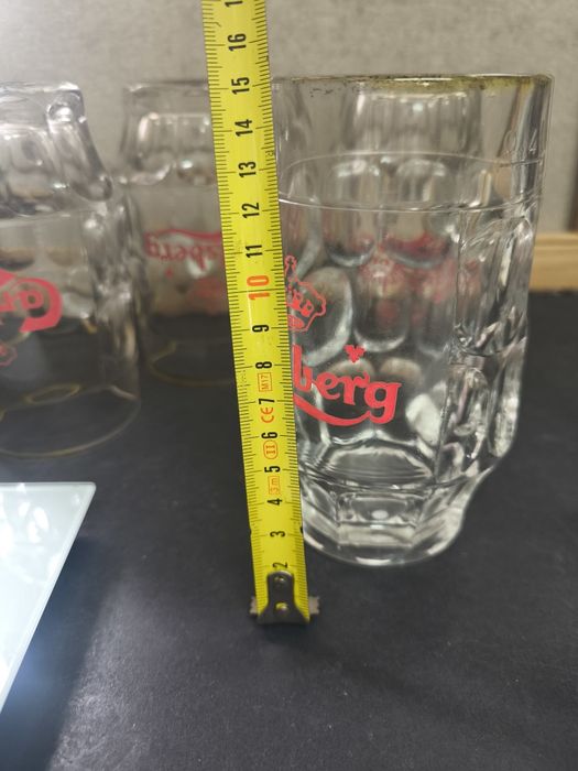 4 Canecas de Cerveja Carlsberg.
Conjunto de quatro canecas de cerveja
