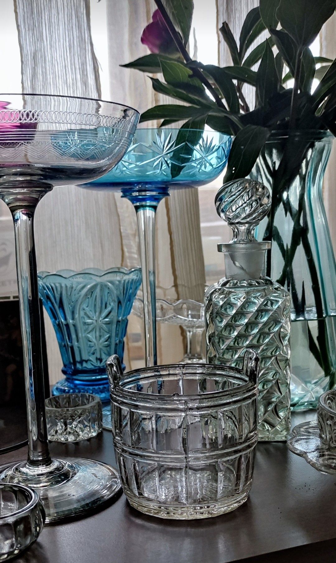 Масленка масленица сахарница вазочка кобальт цветное старинное стекло