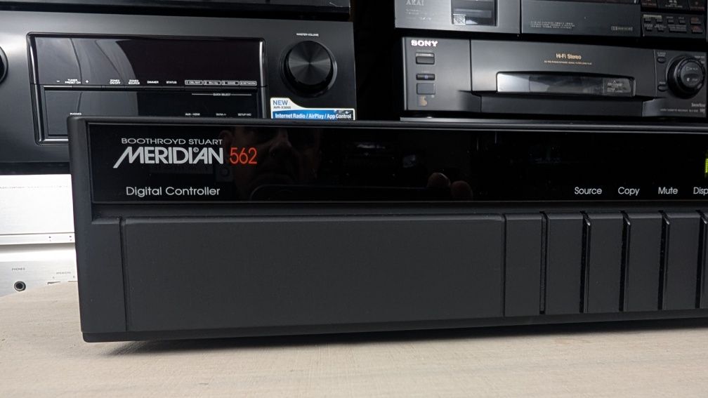 Meridian 562 Digital controller / przedwzmacniacz