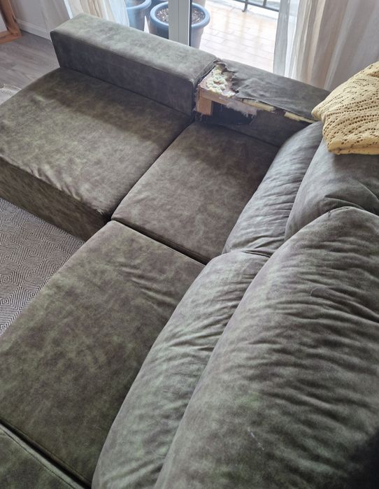 Sofá com chaise longue