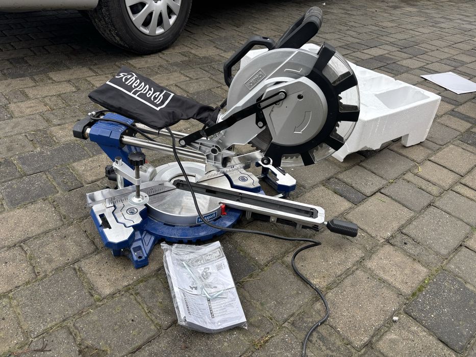 SCHEPPACH Piła ukośnica ukosowa z przesuwem z SOFT-STARTem HM254