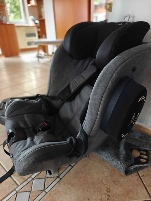 Fotelik Axkid Modukid z bazą RWF